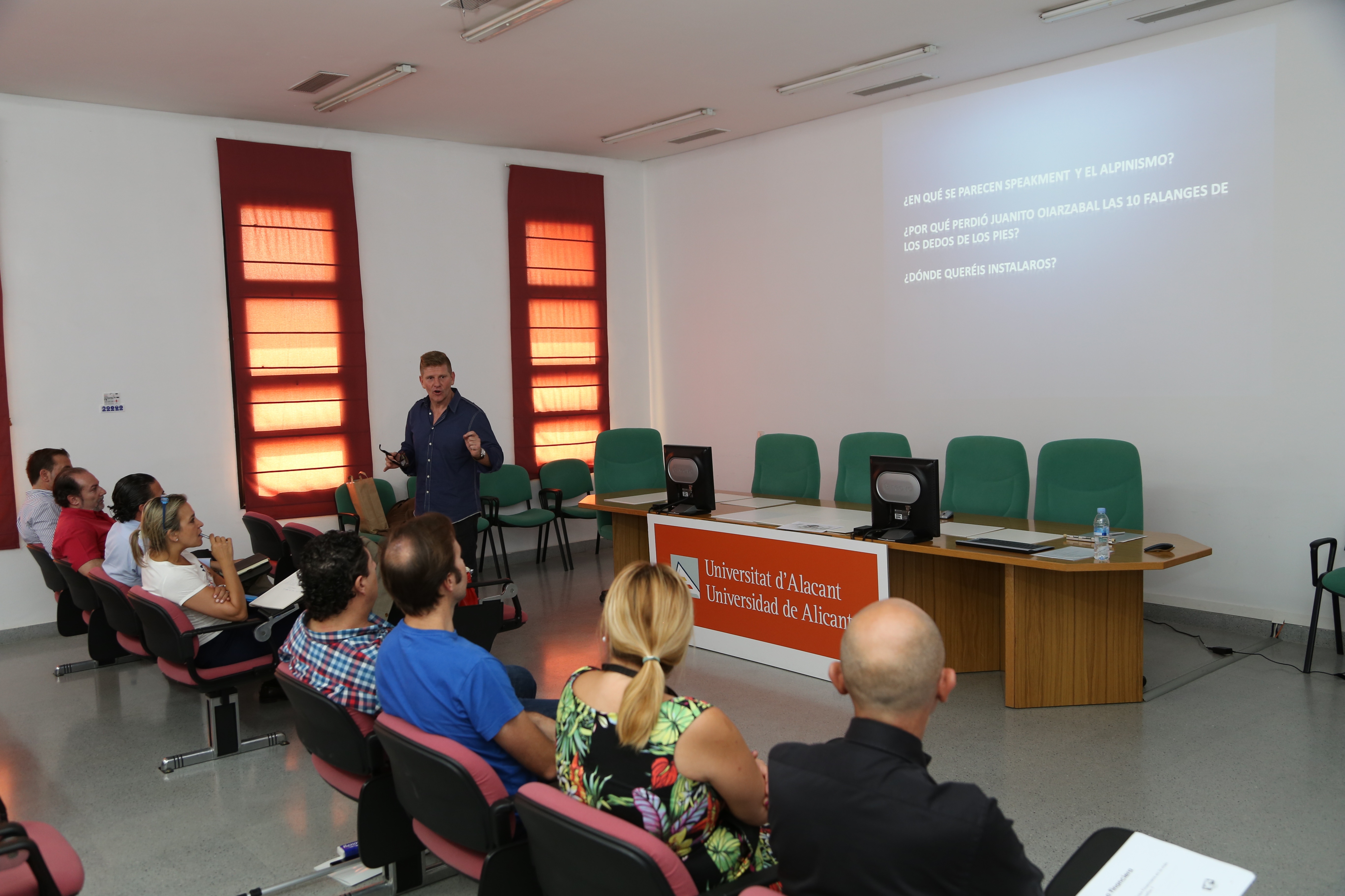 Rafael Llopis canal plus seur master en direccion y gestion de empresas recursos humanos universidad de alicante universidad miguel hernandez elche murcia albacete (1)