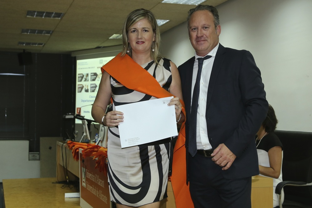 Graduación y Clausura Cursos Postgrado Departamento de Organización de Empresas de la Universidad de Alicante 087