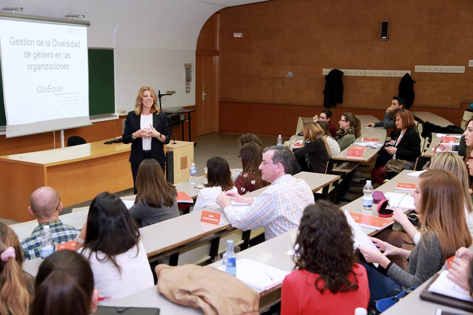 esperanza_navarro_gestion_diversidad_empresa_recursos_humanos