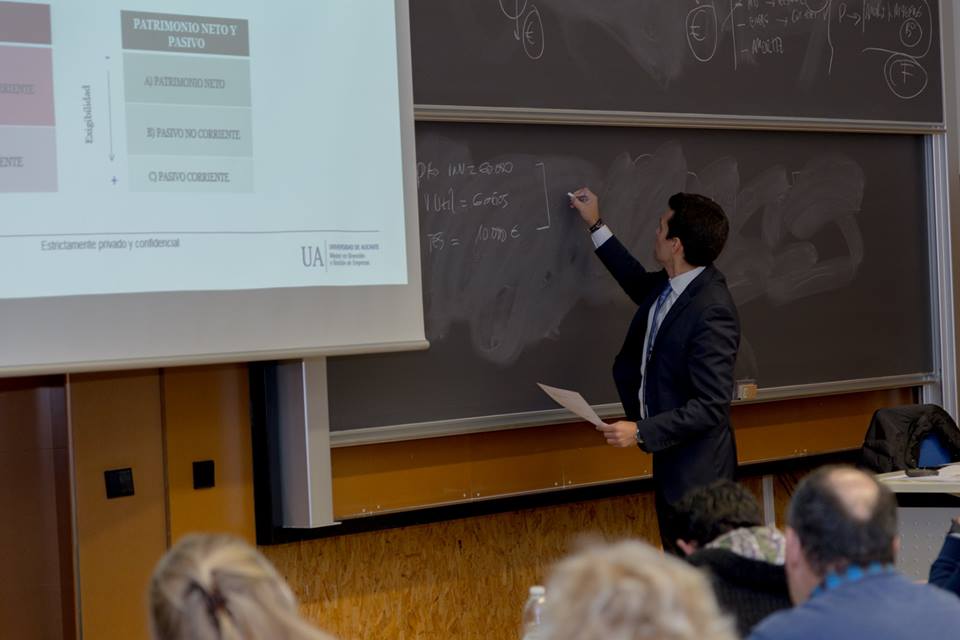 alberto_abenza_direccion_financiera_master_empresas_universidad_alicante