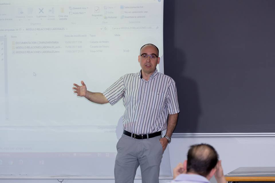 Eloy Martinez Parra tipos de contrato MDE Master empresa UA