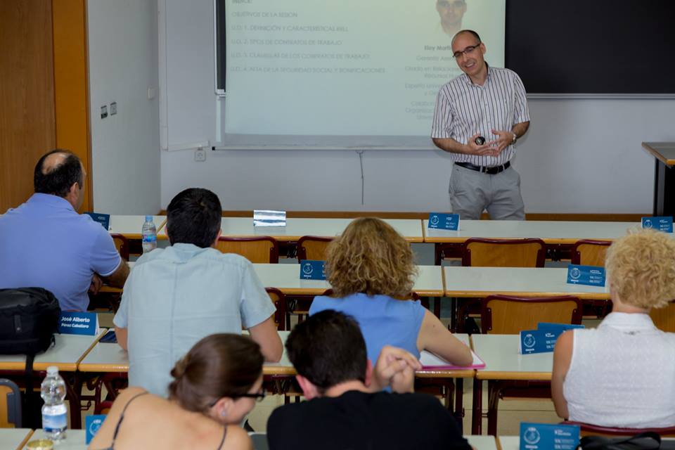 Eloy Martinez Parra tipos de contrato MDE Master empresa UA