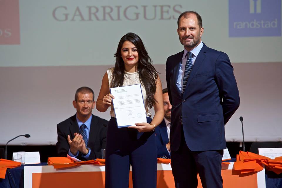 clausura 2018 master direccion y gestion de empresas recursos humanos y programa superior de gestion universidad de alicante premio rrhh