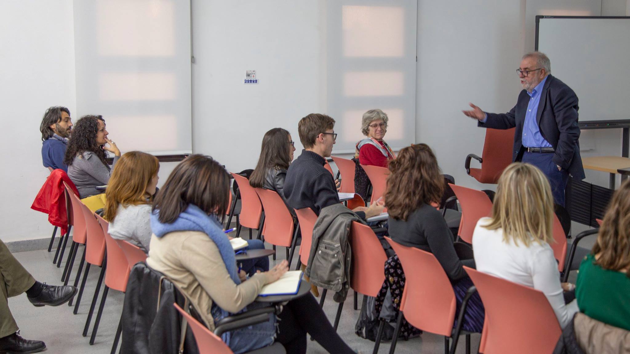 47322192_2265779360123466_5130233659344814080_o